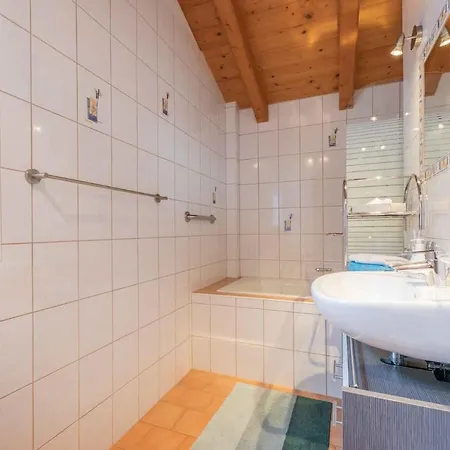 Artho Apartment *